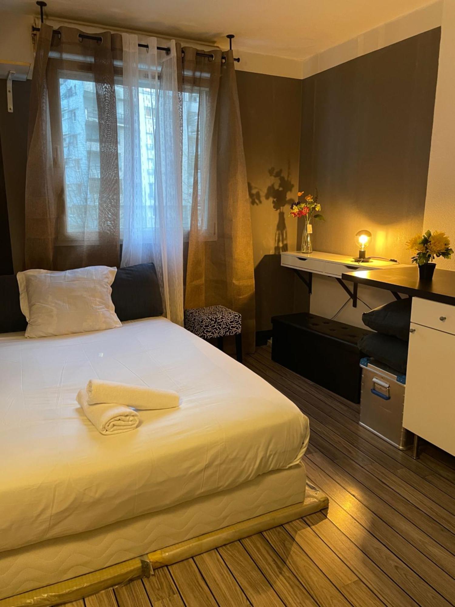 Comfortable Studio In Clichy Eksteriør billede